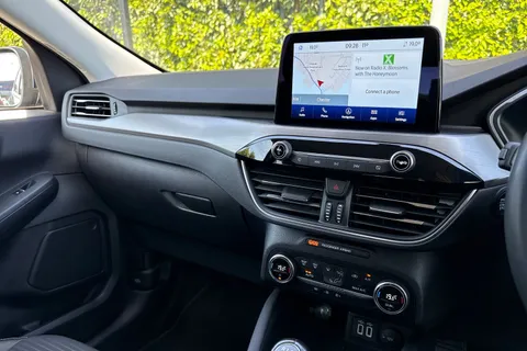 YH22YLJ Ford Kuga 1.5 EcoBlue Titanium Euro 6 (s/s) 5dr Thumbnail #46