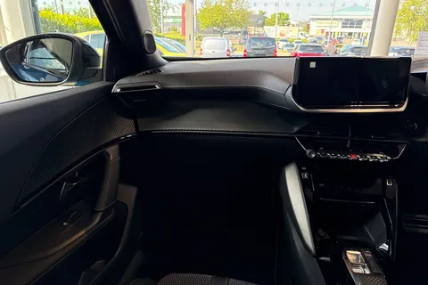 19 of 42 for PEUGEOT e-2008 50kWh GT Auto 5dr (7kW Charger)