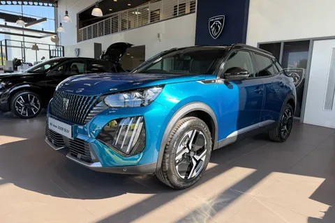 26 of 42 for PEUGEOT e-2008 50kWh GT Auto 5dr (7kW Charger)