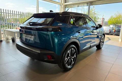 33 of 42 for PEUGEOT e-2008 50kWh GT Auto 5dr (7kW Charger)