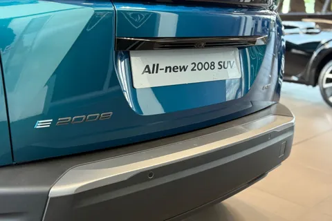 35 of 42 for PEUGEOT e-2008 50kWh GT Auto 5dr (7kW Charger)