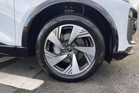 Audi Q6 E-Tron 100kWh Performance S line Auto 5dr Thumbnail #7