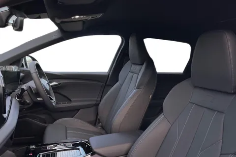 Audi Q6 E-Tron 100kWh Performance S line Auto 5dr Thumbnail #11