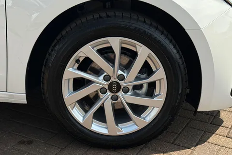  Audi A1 1.0 TFSI 25 Sport Sportback Euro 6 (s/s) 5dr Thumbnail #11