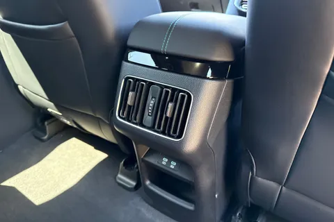  BYD Seal U 1.5 DM-i 18.3kWh Boost CVT Auto Euro 6 (s/s) 5dr Thumbnail #32