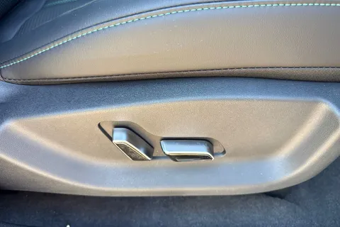  BYD Seal U 1.5 DM-i 18.3kWh Boost CVT Auto Euro 6 (s/s) 5dr Thumbnail #34