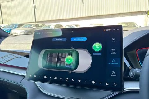  BYD Seal U 1.5 DM-i 18.3kWh Boost CVT Auto Euro 6 (s/s) 5dr Thumbnail #57