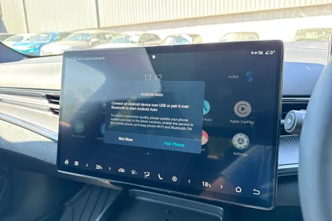 BYD SEAL 82.5kWh Excellence Auto AWD 4dr Thumbnail #12