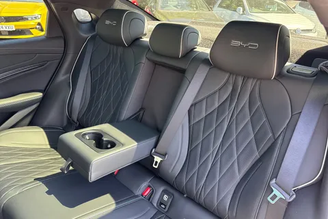 BYD SEAL 82.5kWh Excellence Auto AWD 4dr Thumbnail #14