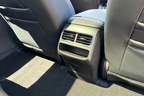 BYD SEAL 82.5kWh Excellence Auto AWD 4dr Thumbnail #31