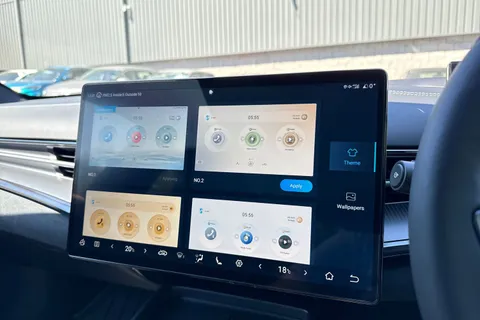 BYD SEAL 82.5kWh Excellence Auto AWD 4dr Thumbnail #47