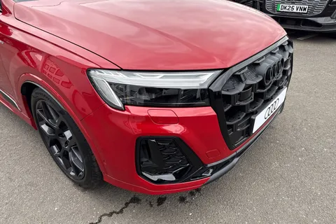  Audi Q7 3.0 TDI V6 50 Black Edition Tiptronic quattro Euro 6 (s/s) 5dr Thumbnail #9
