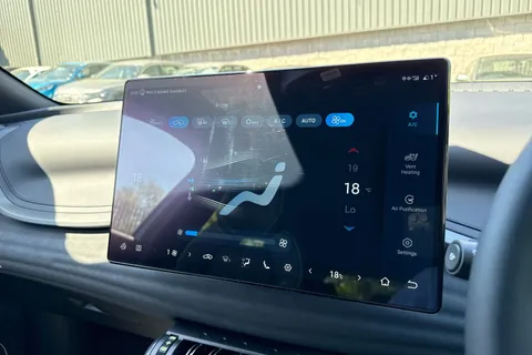 BYD ATTO 3 60.48kWh Design SUV 5dr Electric Auto (204 ps) Thumbnail #19