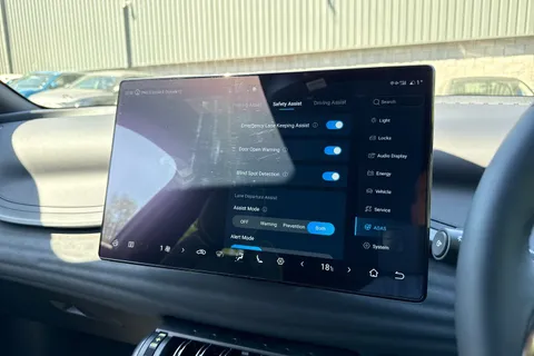 BYD ATTO 3 60.48kWh Design SUV 5dr Electric Auto (204 ps) Thumbnail #48