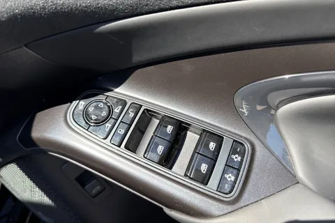 BYD SEAL 82.5kWh Design Saloon 4dr Electric Auto (312 ps) Thumbnail #18