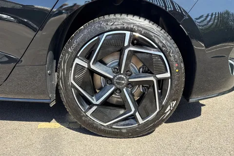 BYD SEAL 82.5kWh Design Saloon 4dr Electric Auto (312 ps) Thumbnail #22