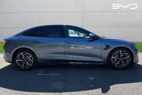 BYD SEAL 82.5kWh Design Saloon 4dr Electric Auto (312 ps) Thumbnail #4