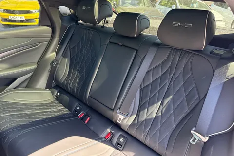  BYD SEAL 82.5kWh Excellence Saloon 4dr Electric Auto AWD (530 ps) Thumbnail #14