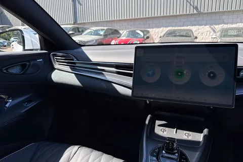  BYD SEAL 82.5kWh Excellence Saloon 4dr Electric Auto AWD (530 ps) Thumbnail #15