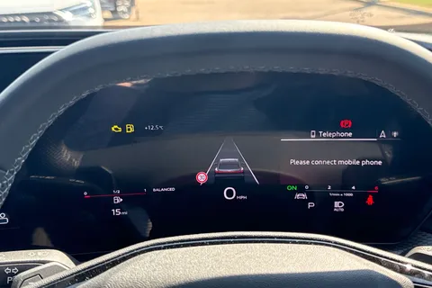  Audi Q5 2.0 TDI S line S Tronic quattro Euro 6 (s/s) 5dr Thumbnail #47