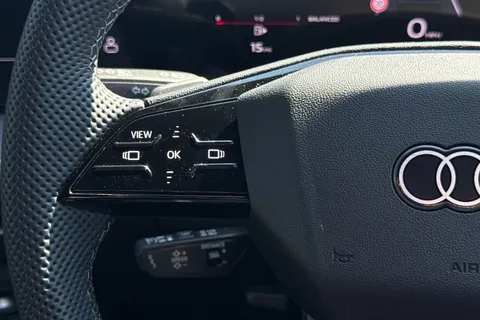  Audi Q5 2.0 TDI S line S Tronic quattro Euro 6 (s/s) 5dr Thumbnail #50