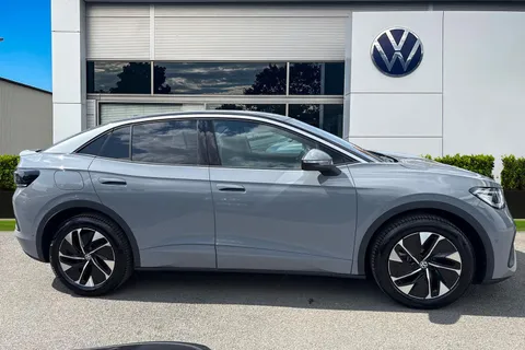 KM74HLZ Volkswagen ID.5 210kW Match Pro 77kWh | Park Assist | Electric Tailgate | Rear View Camera Thumbnail #4