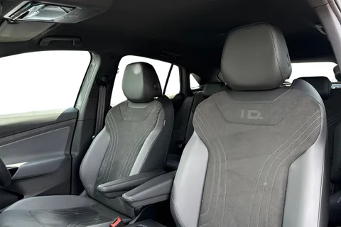 KM74HLZ Volkswagen ID.5 210kW Match Pro 77kWh | Park Assist | Electric Tailgate | Rear View Camera Thumbnail #11