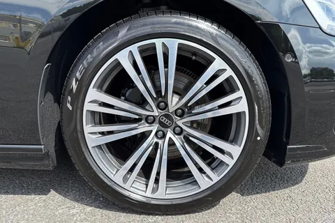  Audi A8 3.0 TDI V6 50 Black Edition Tiptronic quattro Euro 6 (s/s) 4dr Thumbnail #10