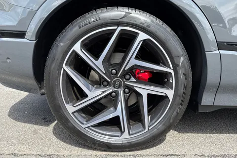  Audi Q6 E-Tron 100kWh Performance Edition 1 Auto 5dr Thumbnail #11