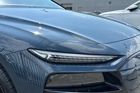 PY74EXT Audi A6 E-Tron Avant 100kWh Launch Edition Auto 5dr Thumbnail #9