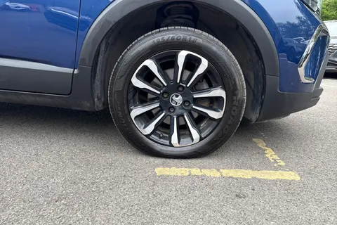 DT21AXH Vauxhall Crossland 1.2 Turbo SE Nav Premium Euro 6 (s/s) 5dr Thumbnail #10