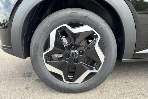 DF25JHE BYD Dolphin 44.9kWh Active Auto 5dr Thumbnail #8