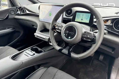 DF25JHE BYD Dolphin 44.9kWh Active Auto 5dr Thumbnail #9