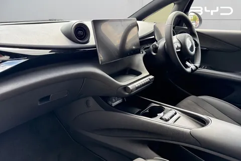 DF25JHE BYD Dolphin 44.9kWh Active Auto 5dr Thumbnail #10