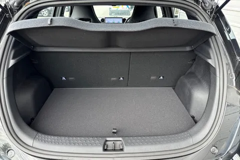 DF25JHE BYD Dolphin 44.9kWh Active Auto 5dr Thumbnail #11