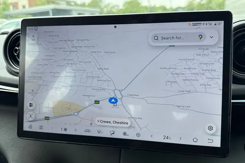 DF25JHE BYD Dolphin 44.9kWh Active Auto 5dr Thumbnail #13