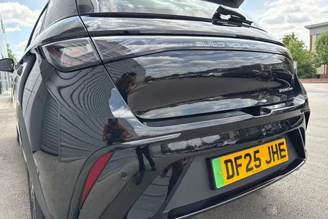 DF25JHE BYD Dolphin 44.9kWh Active Auto 5dr Thumbnail #17