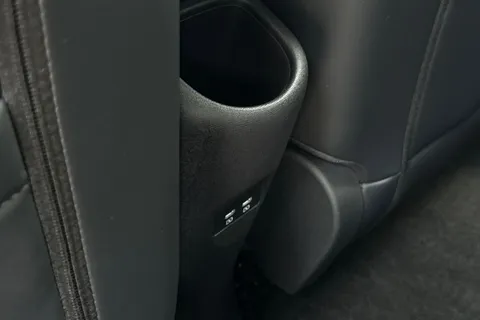 DF25JHE BYD Dolphin 44.9kWh Active Auto 5dr Thumbnail #35