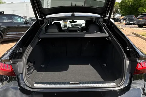 KM25GXC Audi RS 7 RS 7 Sportback performance 630 PS tiptronic Thumbnail #7