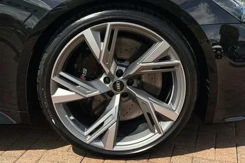 KM25GXC Audi RS 7 RS 7 Sportback performance 630 PS tiptronic Thumbnail #10