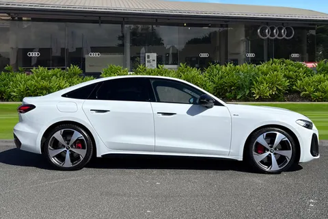 Audi A5 2.0 TDI Edition 1 Saloon S Tronic Euro 6 (s/s) 5dr Thumbnail #4