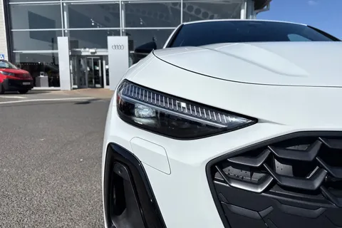 Audi A5 2.0 TDI Edition 1 Saloon S Tronic Euro 6 (s/s) 5dr Thumbnail #58