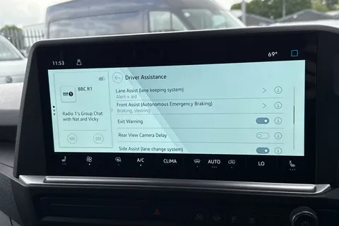 CX75HYK Volkswagen Transporter 2.0 TDI T28 Commerce Pro Panel Van 5dr Diesel Manual FWD SWB Euro 6 (s/s) (110 ps) Thumbnail #37