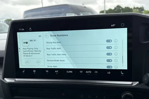 CX75HYK Volkswagen Transporter 2.0 TDI T28 Commerce Pro Panel Van 5dr Diesel Manual FWD SWB Euro 6 (s/s) (110 ps) Thumbnail #38