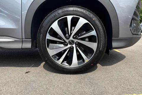  BYD Seal U 1.5 DM-i 18.3kWh Boost CVT Auto Euro 6 (s/s) 5dr Thumbnail #7