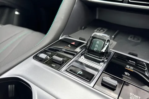  BYD Seal U 1.5 DM-i 18.3kWh Boost CVT Auto Euro 6 (s/s) 5dr Thumbnail #20