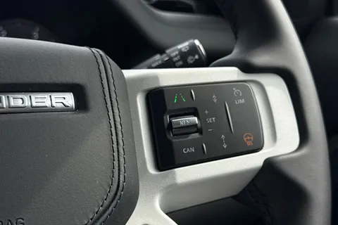  Land Rover Defender 130 3.0 D350 MHEV X-Dynamic HSE Auto 4WD Euro 6 (s/s) 5dr Thumbnail #19