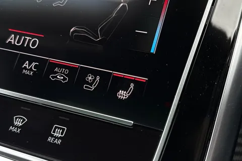  Audi RS Q8 4.0 TFSI V8 Performance Carbon Black Tiptronic quattro Euro 6 (s/s) 5dr Thumbnail #44