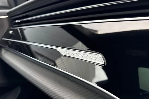  Audi RS Q8 4.0 TFSI V8 Performance Carbon Black Tiptronic quattro Euro 6 (s/s) 5dr Thumbnail #49
