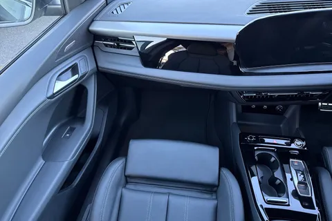 Audi Q6 E-Tron 100kWh S line Auto quattro 5dr Thumbnail #20